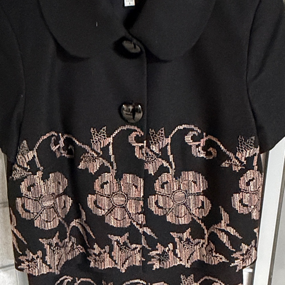 Tristan, Black and Pink Floral Two-Piece Set, Size 8 - Picture 4 of 11
